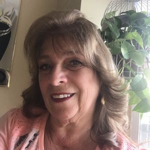 Meet your Posher, Pamela